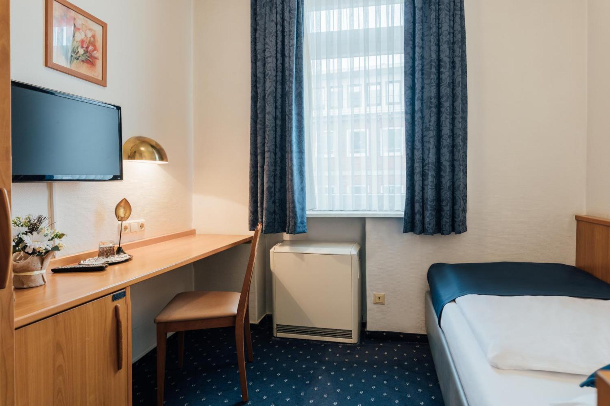 Hotel Commerz Hamburg Zewnętrze zdjęcie